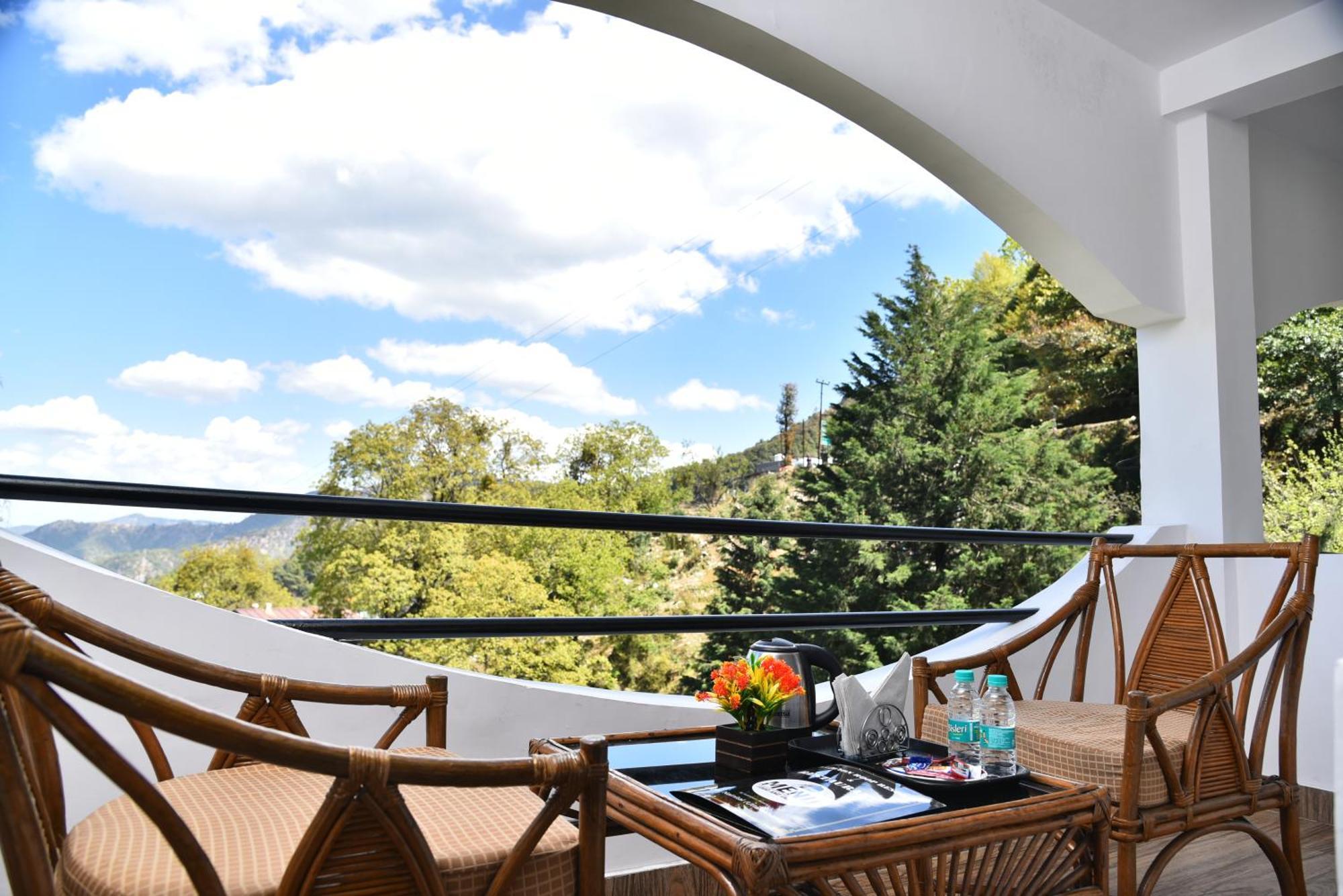Kumaon Roop Resort Near Kainchi Dham 奈尼塔尔 外观 照片