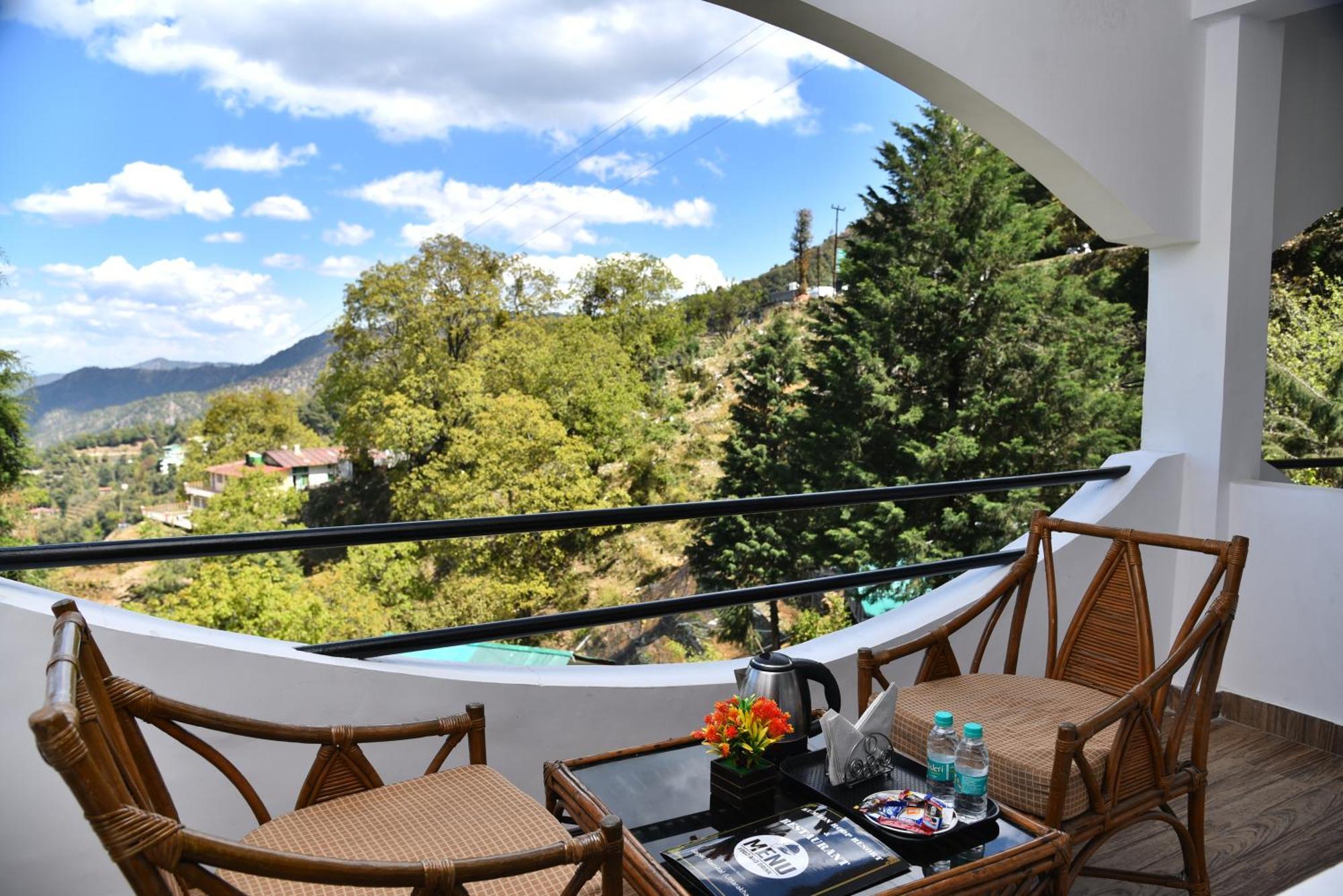 Kumaon Roop Resort Near Kainchi Dham 奈尼塔尔 外观 照片