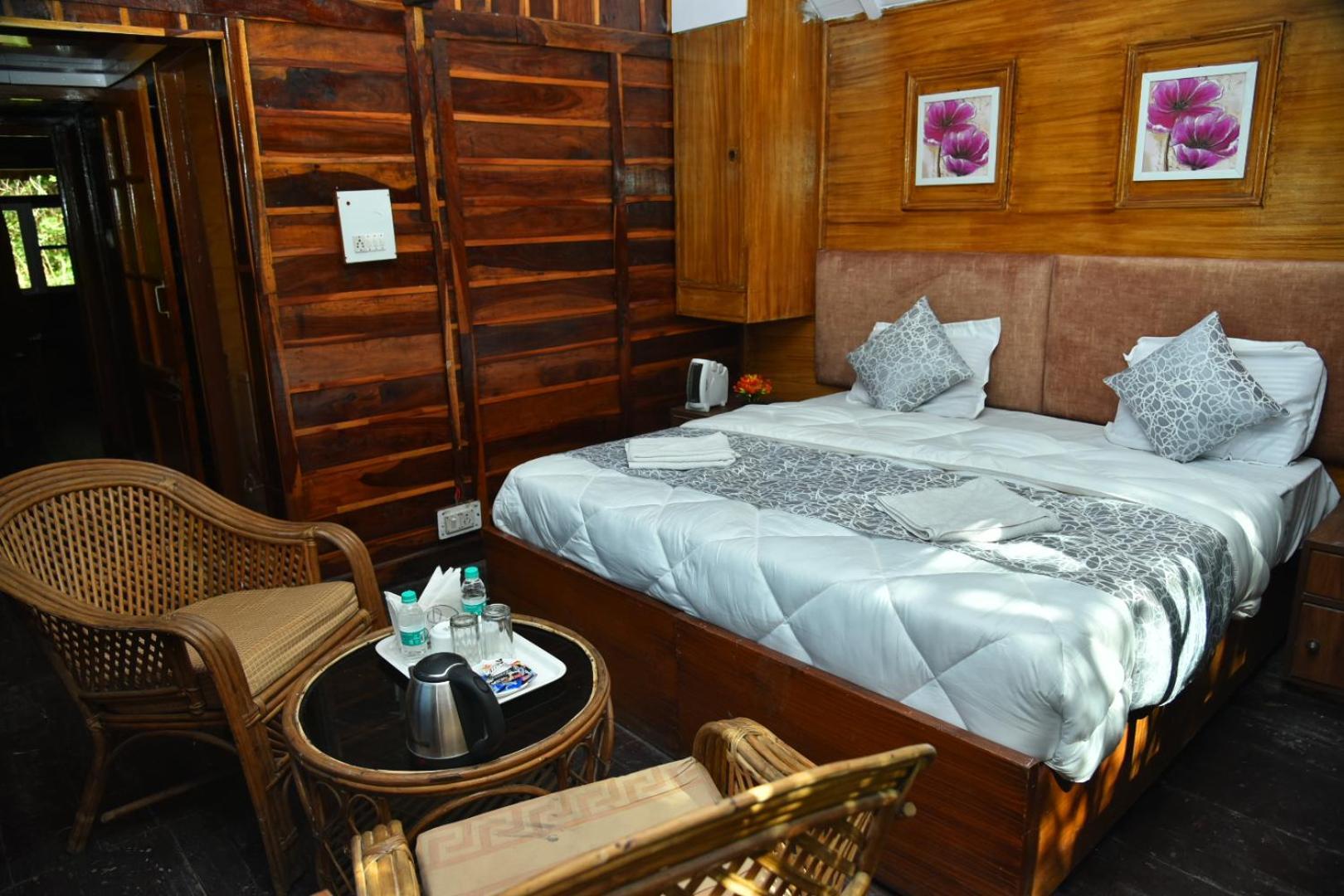 Kumaon Roop Resort Near Kainchi Dham 奈尼塔尔 外观 照片